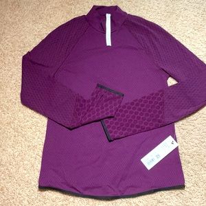 Lululemon women’s long sleeve shirt NWT sz6